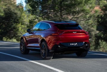 Aston Martin DBX обрастет новыми версиями