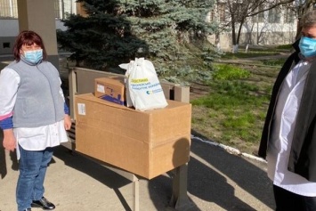 Гончаренко передал в Одессу оборудование для борьбы с коронавирусом от Фонда Порошенко