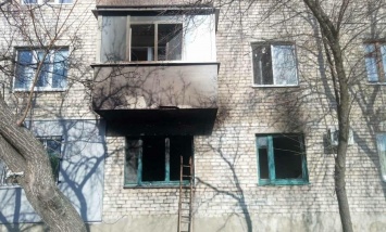 Под Харьковом мужчину выбросило из окна квартиры от мощного взрыва. ВИДЕО
