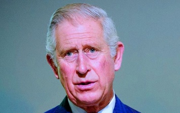 Получил корону, но не ту: у принца Чарльза подтвердился диагноз коронавирус