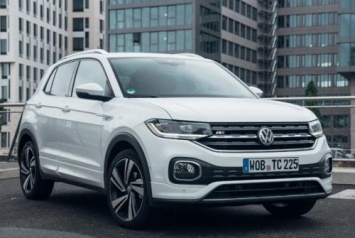 «Есть «Карок», зачем нам это?»: Немецкая «Крета» Volkswagen T-Cross «не зашел» российским автомобилистам