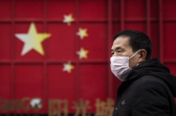 Скандальный американский адвокат подал иск против КНР на 20 трлн долларов из-за коронавируса