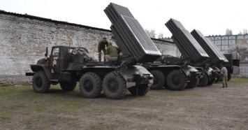 Криворожская 17-я танковая бригада приводит технику в боевую готовность