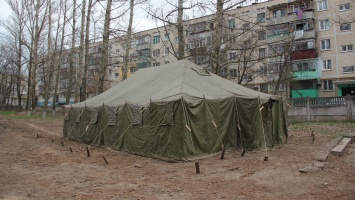 Стоп коронавирус: как в Никополе выглядит палатка для сортировки заболевших