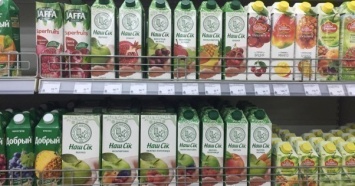 Соки, кетчупы, вода: какие украинские товары вопреки запрету попадают в магазины ОРДЛО