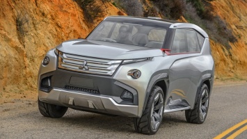 Обновленный внедорожник Mitsubishi Pajero появится в 2021 году