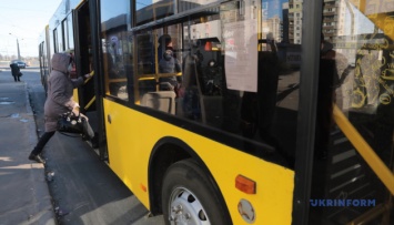 В киевском транспорте с 1 апреля будут действовать новые проездные