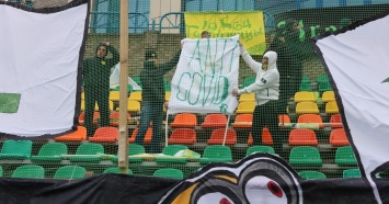"Кто-то врет": футбольные фанаты в Беларуси решили бойкотировать матчи из-за коронавируса