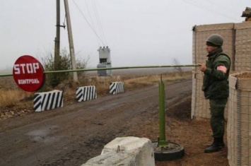 Боевики "ЛДНР" закрывают пункты пропуска между Донецкой и Луганской областями