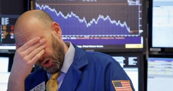 Крах на Уолл-Стрит: Dow Jones и S&P 500 за первый квартал потеряли более 20%