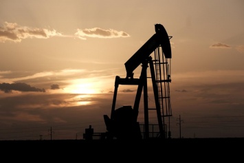 Цена российской нефти опустилась до 10 долларов - минимума с 1999 года