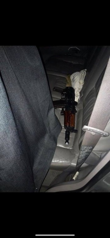 СМИ: пистолет, из которого застрелили полицейского на Днепропетровщине, числится за СБУ Донецка, - ФОТО