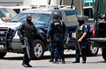 19 человек погибло при пересрелках картелей в Северной Мексике