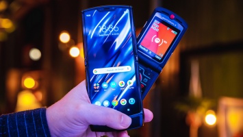 Складной смартфон Motorola RAZR выходит на украинский рынок