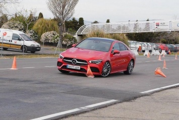 Mercedes-Benz CLA-Class не прошел «лосиный тест»