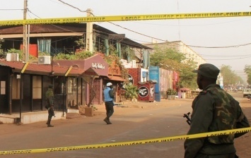 В Мали боевики напали на военный лагерь и убили более 20 солдат