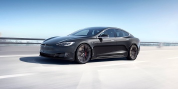Автомобили Tesla примут «стойку гепарда»