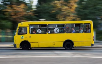 "Это беспредел!": запорожцы сетуют на решение власти об ограничении проезда (ФОТО)