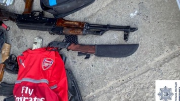 Полицейские Кривого Рога обнаружили сумку с оружием