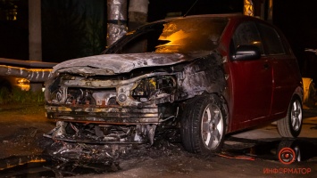 В Днепре на проспекте Героев горел Chevrolet