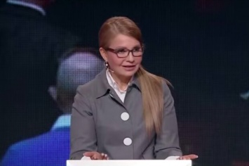 Тимошенко обвинила новую власть во всех грехах, "700% к окладу"