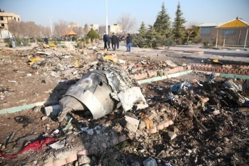 Крушение Boeing в Иране: МАУ начала выплачивать компенсацию семьям погибших