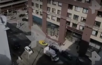 В России прогремел мощный взрыв в бизнес-центре: первые подробности и видео с места