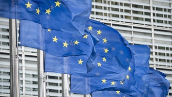 Еврокомиссия предлагает сохранить ограничение на въезд в ЕС до 15 мая