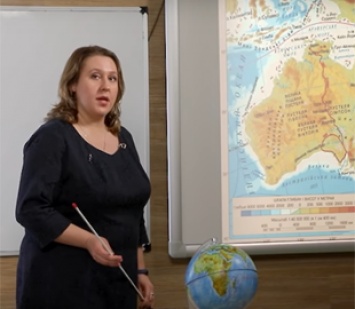 Третья ошибка за три дня: на уроке географии в "онлайн-школе" учитель перепутала океаны