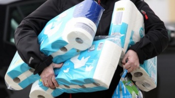 «Коронавирусный» тренд: Укрпочта закупит туалетной бумаги на 11,7 миллиона гривен