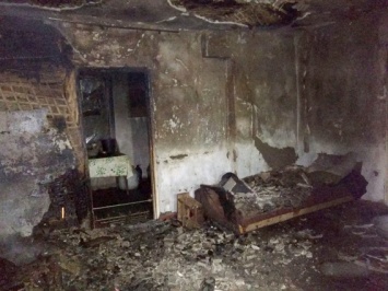 В сгоревшем ночью доме в Николаевской области нашли труп
