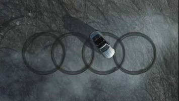 Mercedes поддержал челлендж и слегка потроллил Audi: видео