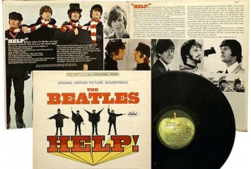Рукописный тест песни The Beatles продали на аукционе за $910 тысяч