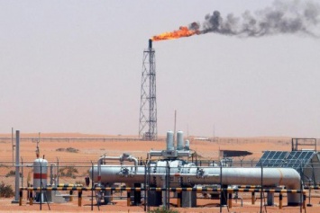 Страны ОПЕК согласовали крупнейшее в истории сокращение добычи нефти
