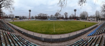 В Запорожье продают стадион и дворец спорта