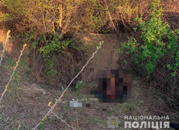 В Вознесенском районе убили психически нездорового мужчину, а труп пытались сжечь (ФОТО)