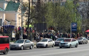 Карантин: в Одессе собирались толпы прихожан