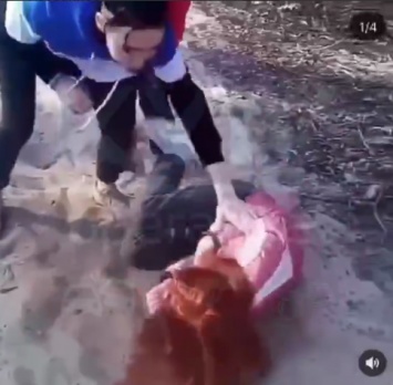 Под Киевом сверстницы жестоко избили девочку 17-ти лет (ФОТО, ВИДЕО)