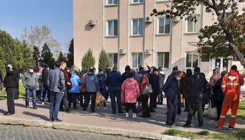 Полиция прекратила акцию предпринимателей Белгорода-Днестровского против закрытия рынка