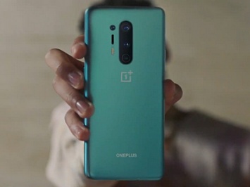 OnePlus 8 Pro: 120 Гц, новая камера, защита от воды и беспроводная зарядка