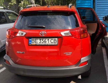 На Николаевщине угнали красную Toyota RAV-4 (ФОТО)