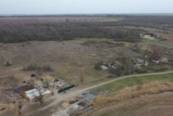 Заброшенные дома на берегу Молочного лимана - как выглядит украинское село сегодня (видео)