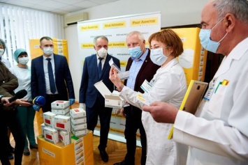 30 тысяч экспресс-тестов на выявление коронавируса для Днепропетровской области от ДТЭК и Фонда Рината Ахметова