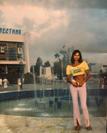 Красотка с самого детства: Ирина Шейк произвела фурор фото, на котором ей 14 лет