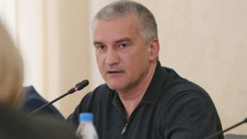 Аксенов поручил проверить местонахождения всех прибывших в Крым, а за недостоверные данные составлять админпротоколы