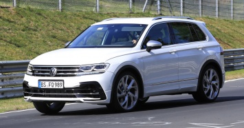 Volkswagen вывел Tiguan R и еще 2 модели на «Нюрбургринг» (фото)