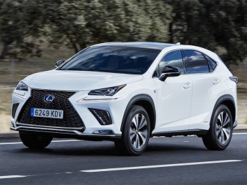 Новый Lexus NX "заберет" сердце у Toyota RAV4