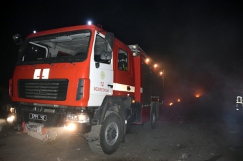 Возле Вознесенска опять большой пожар на городской свалке