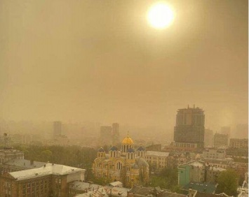 Чернобыль здесь ни при чем: Гидрометцентр объяснил причины пылевой бури в Киеве и дал новый прогноз (ВИДЕО, КАРТА)