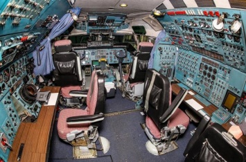 Фотограф показал изнутри кабину пилотов транспортного гиганта Ан-225 "Мрия"